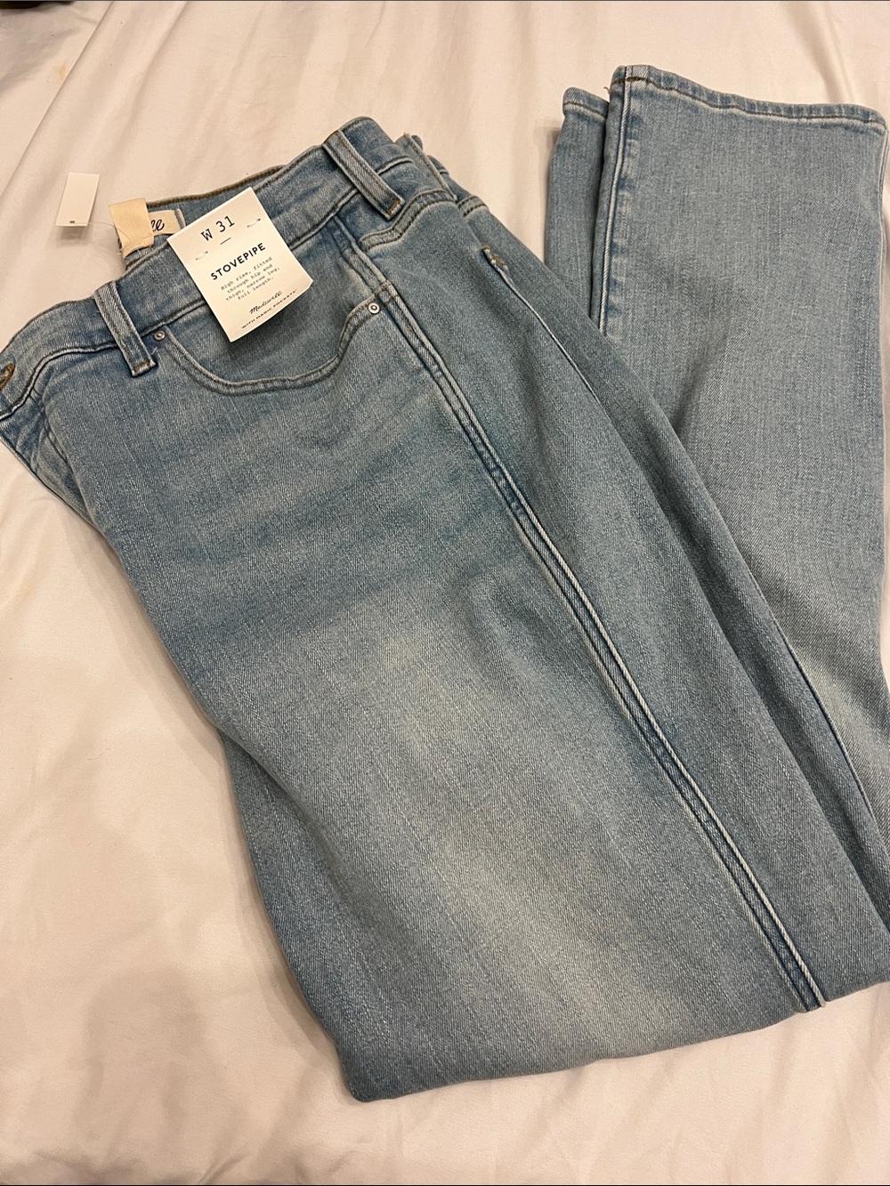 Madewell Light Blue Straight-Leg Women's Jeans. Brand new. Size 31.